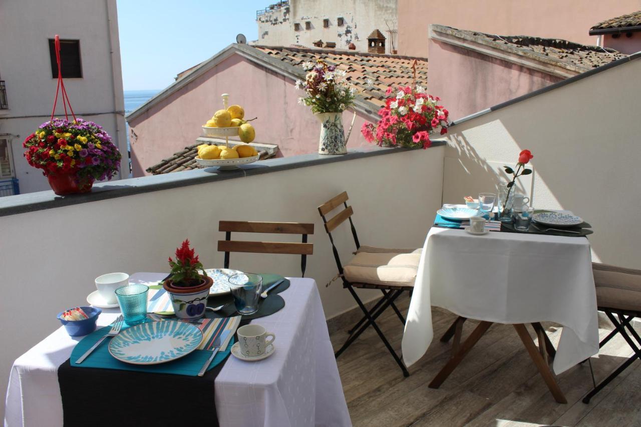 Bed and Breakfast Invito al viaggio Giardini Naxos Esterno foto
