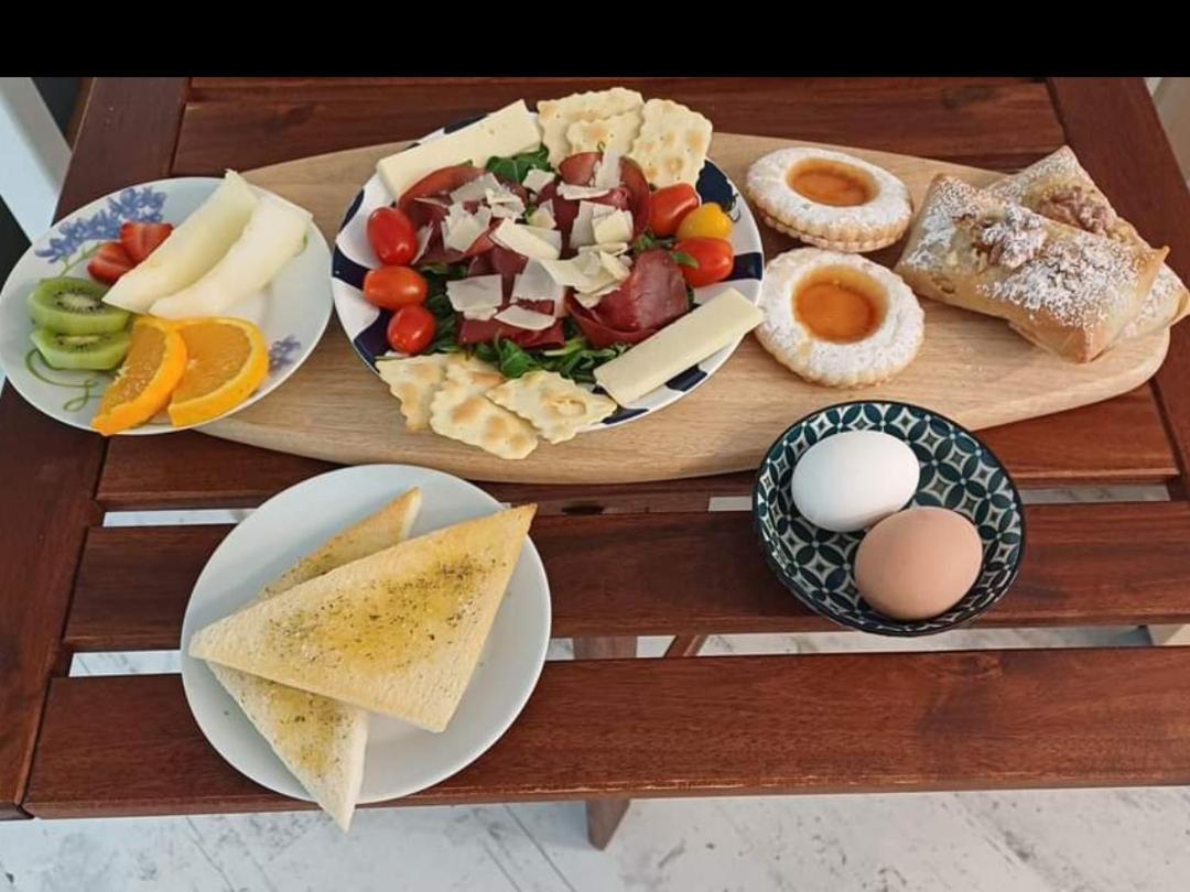 Bed and Breakfast Invito al viaggio Giardini Naxos Esterno foto