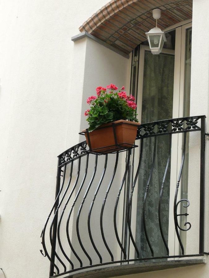 Bed and Breakfast Invito al viaggio Giardini Naxos Esterno foto