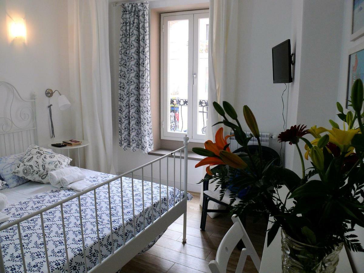 Bed and Breakfast Invito al viaggio Giardini Naxos Esterno foto