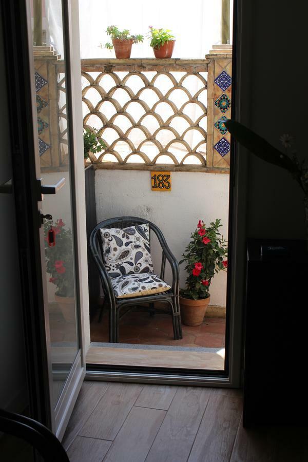 Bed and Breakfast Invito al viaggio Giardini Naxos Esterno foto