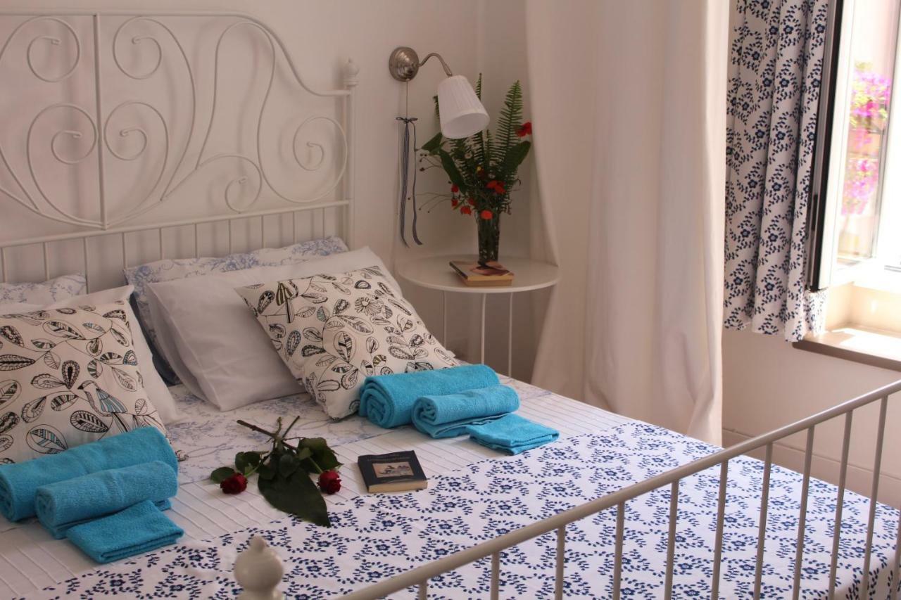 Bed and Breakfast Invito al viaggio Giardini Naxos Esterno foto